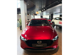 Новый Mazda 3 Sedan 2025 (3 фото)