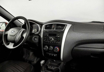 Подержанный автомобиль Datsun mi-DO 2017 года (8 фото)