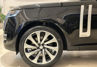 Новый Land Rover Range Rover 2024 (7 фото)