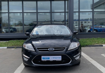Подержанный автомобиль Ford Mondeo Sedan 2012 года (2 фото)