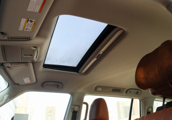 Подержанный автомобиль Nissan Patrol 2022 года (19 фото)