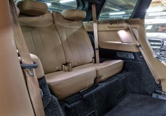 Подержанный автомобиль Land Rover Range Rover 2022 года (31 фото)