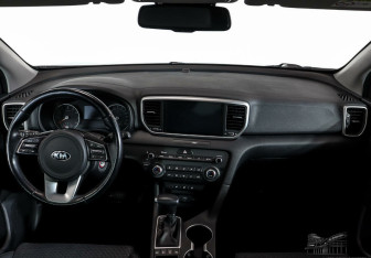 Подержанный автомобиль Kia Sportage 2020 года (6 фото)