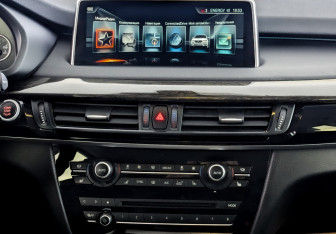 Подержанный автомобиль BMW X5 2016 года (15 фото)