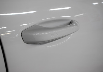 Подержанный автомобиль Porsche Cayenne 2020 года (18 фото)