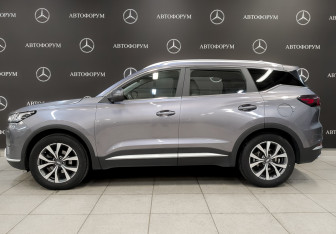 Подержанный автомобиль Chery Tiggo 7 Pro 2022 года (8 фото)