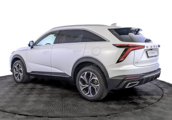 Подержанный автомобиль Haval F7 2025 года (7 фото)