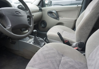 Подержанный автомобиль LADA (ВАЗ) Kalina Sedan 2008 года (10 фото)