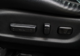Подержанный автомобиль Honda Crosstour 2014 года (15 фото)