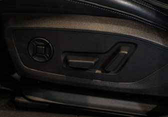 Подержанный автомобиль Audi A3 Sedan 2024 года (14 фото)