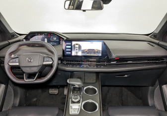 Новый Changan UNI-S 2025 (10 фото)