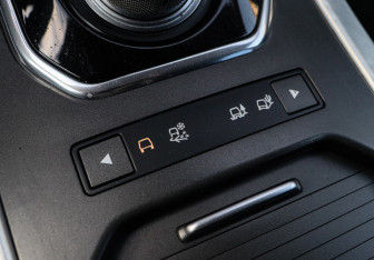 Подержанный автомобиль Land Rover Range Rover Evoque 2013 года (17 фото)