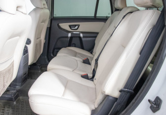 Подержанный автомобиль Volvo XC90 2011 года (11 фото)