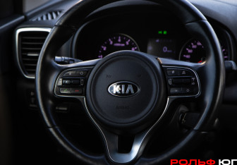Подержанный автомобиль Kia Sportage 2017 года (12 фото)