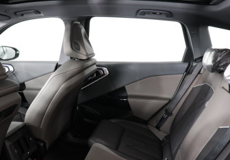 Новый BMW X3 2025 (14 фото)