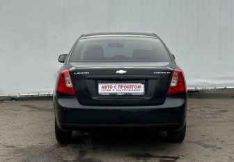 Подержанный автомобиль Chevrolet Lacetti Sedan 2012 года (6 фото)