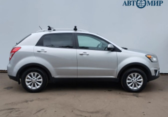 Подержанный автомобиль SsangYong Actyon 2013 года (4 фото)