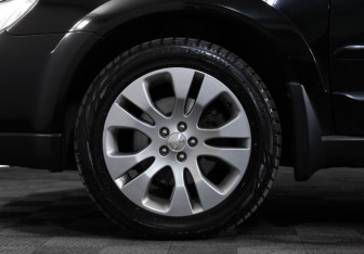 Подержанный автомобиль Subaru Outback Wagon 2007 года (19 фото)