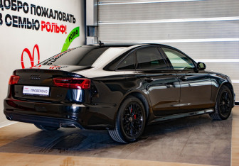 Подержанный автомобиль Audi A6 Sedan 2016 года (4 фото)