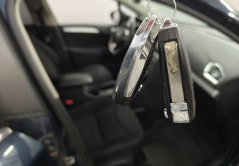 Подержанный автомобиль Citroen C4 Sedan 2015 года (16 фото)