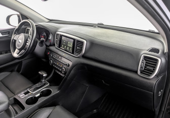 Подержанный автомобиль Kia Sportage 2019 года (11 фото)