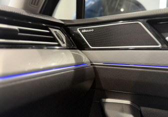 Подержанный автомобиль Volkswagen Passat Wagon 2019 года (19 фото)