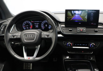 Подержанный автомобиль Audi Q5 2021 года (8 фото)