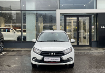 Подержанный автомобиль LADA (ВАЗ) Granta Liftback 2021 года (2 фото)