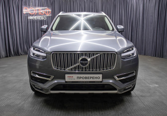 Подержанный автомобиль Volvo XC90 2019 года (2 фото)