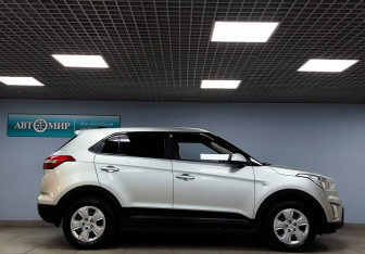 Подержанный автомобиль Hyundai Creta 2017 года (4 фото)