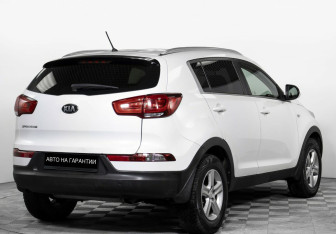 Подержанный автомобиль Kia Sportage 2014 года (5 фото)