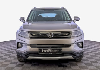 Подержанный автомобиль Changan CS35PLUS 2019 года (2 фото)
