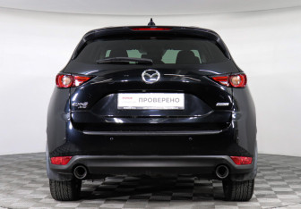 Подержанный автомобиль Mazda CX-5 2018 года (6 фото)