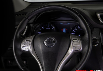 Подержанный автомобиль Nissan X-Trail 2018 года (11 фото)