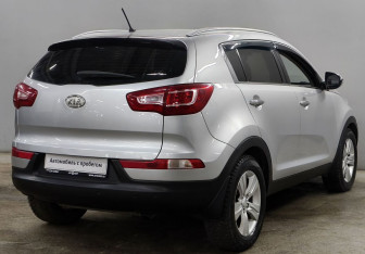 Подержанный автомобиль Kia Sportage 2012 года (5 фото)