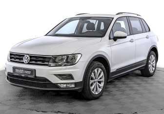 Подержанный автомобиль Volkswagen Tiguan 2017 года (1 фото)