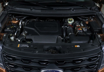 Подержанный автомобиль Ford Explorer 2016 года (5 фото)