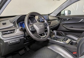 Подержанный автомобиль Chery Tiggo 8 2020 года (13 фото)