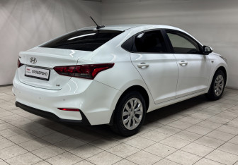 Подержанный автомобиль Hyundai Solaris Sedan 2017 года (5 фото)