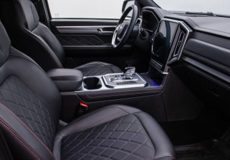 Подержанный автомобиль JAC T9 2024 года (7 фото)