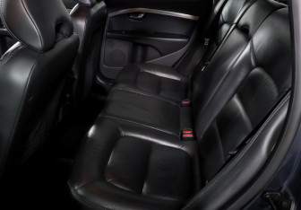 Подержанный автомобиль Volvo XC70 2008 года (10 фото)