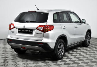 Подержанный автомобиль Suzuki Vitara 2018 года (5 фото)