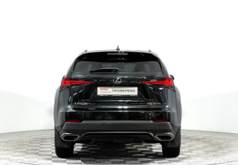 Подержанный автомобиль Lexus NX 2019 года (6 фото)