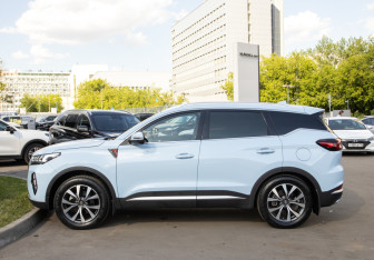 Подержанный автомобиль Chery Tiggo 7 Pro Max 2023 года (6 фото)