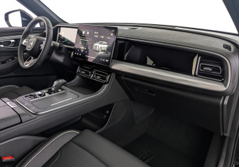 Новый GAC GS8 2025 (9 фото)