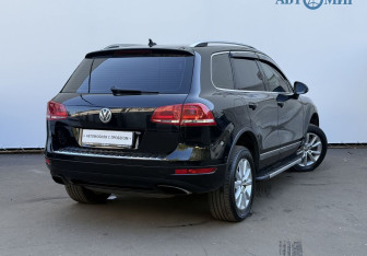 Подержанный автомобиль Volkswagen Touareg 2012 года (5 фото)