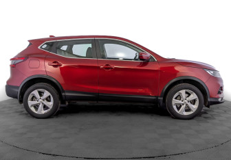 Подержанный автомобиль Nissan Qashqai 2019 года (4 фото)
