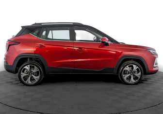 Новый Москвич 3 2025 (4 фото)