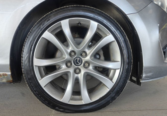 Подержанный автомобиль Mazda 6 Sedan 2013 года (19 фото)