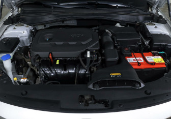 Подержанный автомобиль Kia Optima Sedan 2016 года (8 фото)